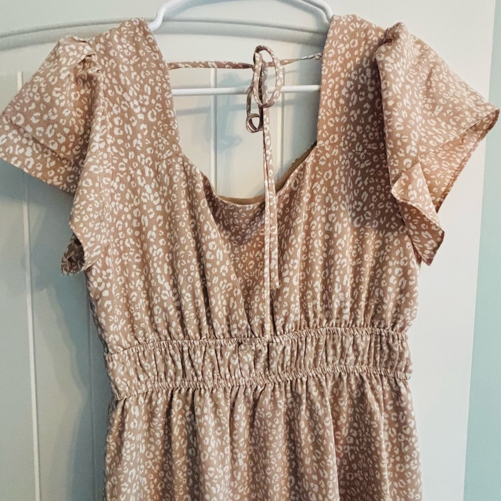 Altar’d State Taupe flutter sleeve dress